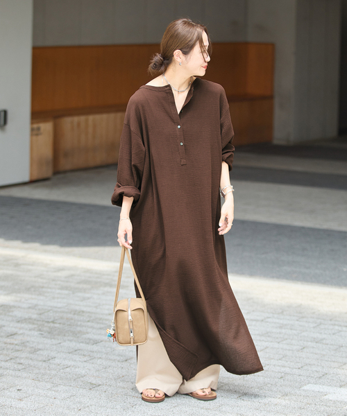 JOURNAL STANDARD(ジャーナルスタンダード)の「《追加》ソフトガーゼ2WAYワンピース(ワンピース・レディース・レッド/ブラウン/ブラック・FREE)」の2枚目の写真