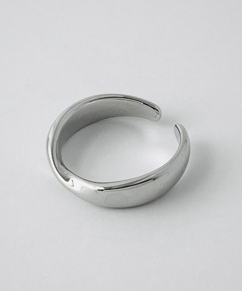 NOEL(ノエル)の「Twist Ring #016 フリーサイズリング(リング・レディース・シルバー・FREE)」の2枚目の写真