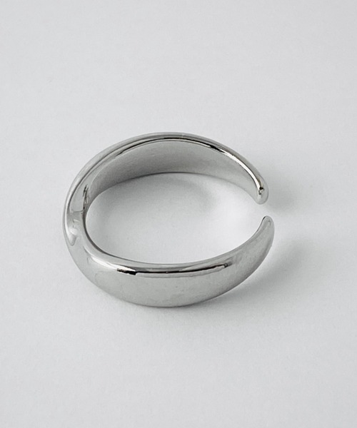 NOEL(ノエル)の「Twist Ring #016 フリーサイズリング(リング・レディース・シルバー・FREE)」の3枚目の写真