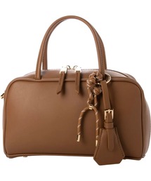 cache cache（カシュ カシュ）の「cache cache カシュカシュ チャーム付横長ボストン（ボストンバッグ）」