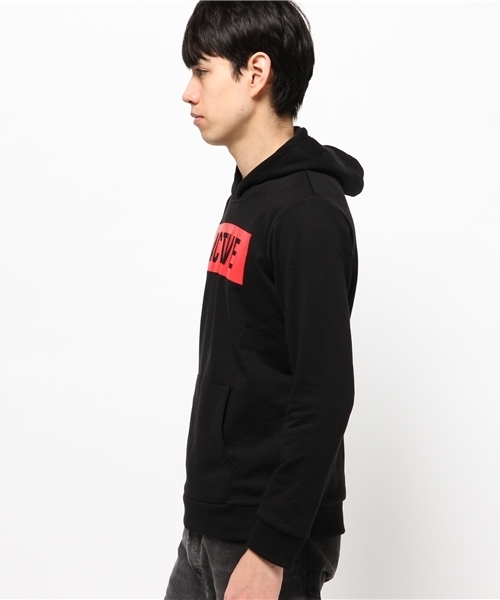 VENCEEXCHANGE（ヴァンスエクスチェンジ）の「裏毛ACTIVEパーカープルオーバー        （パーカー・メンズ・ブラック/オフホワイト/グレー・LARGE/MEDIUM）」の4枚目の写真