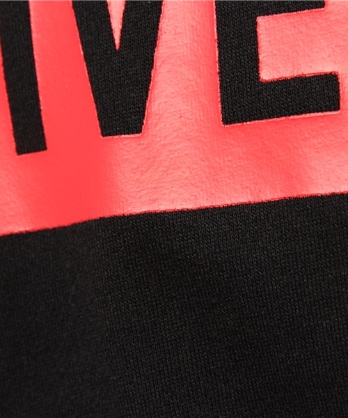 VENCEEXCHANGE（ヴァンスエクスチェンジ）の「裏毛ACTIVEパーカープルオーバー        （パーカー・メンズ・ブラック/オフホワイト/グレー・LARGE/MEDIUM）」の10枚目の写真