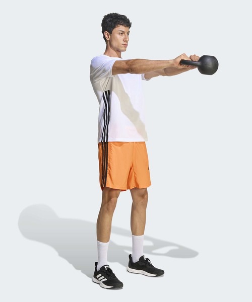 adidas(アディダス)の「ワークアウト エッセンシャルズ ベース スリーストライプス Tシャツ / アディダス adidas(Tシャツ/カットソー・メンズ・ホワイト・XX-LARGE/3XL/LARGE/MEDIUM/SMALL/X-LARGE/X-SMALL)」の5枚目の写真