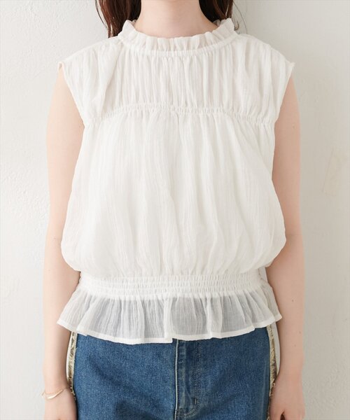 natural couture（ナチュラルクチュール）の「胸シャーリングシアーノースリブラウス（シャツ/ブラウス・レディース・イエロー/オフホワイト/ドット・FREE）」の15枚目の写真