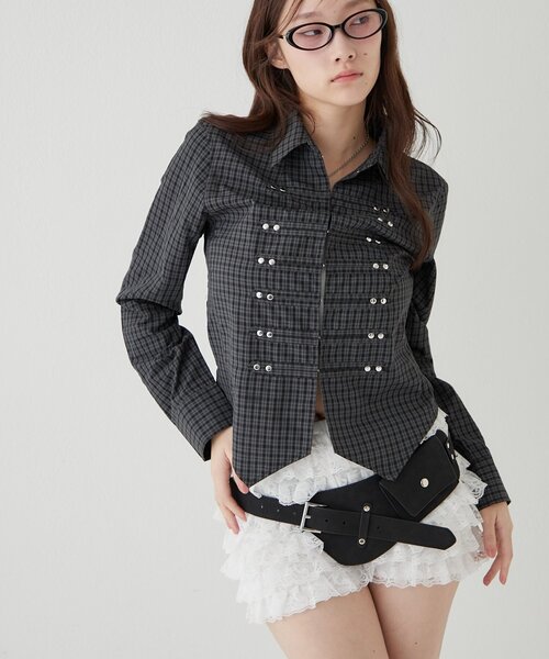 WHO'S WHO gallery(フーズフーギャラリー)の「【WEB限定】ナポレオンコンパクトシャツ(シャツ/ブラウス・レディース・ネイビー/オフホワイト/ベージュ/ブラック・FREE)」の2枚目の写真
