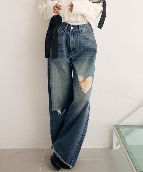 archives(アルシーヴ)の「ハートダメージデニム(デニムパンツ・レディース・ロイヤルブルー/ブラック・SMALL/MEDIUM)」の2枚目の写真