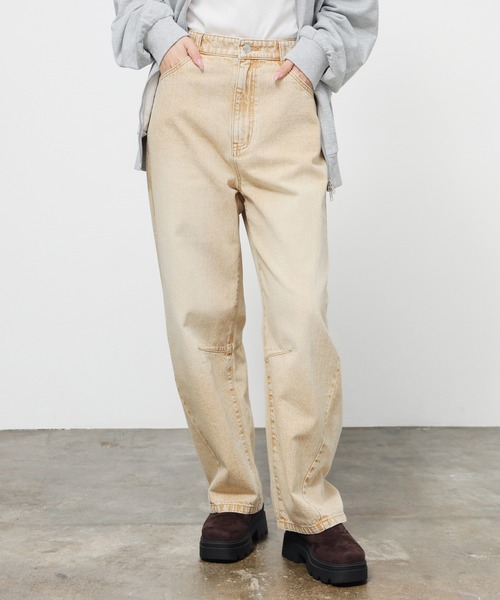 Honeys(ハニーズ)の「カラーカーブパンツ(デニムパンツ・レディース・ピンク系1/イエロー・L/LL/M/S/SS)」の1枚目の写真