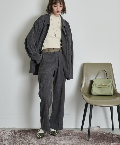 THE YOn(ザヨン)の「配色ベルトセミフレアパンツ(その他パンツ・レディース・ブラック/アイボリー/ピンク・M/S)」の3枚目の写真