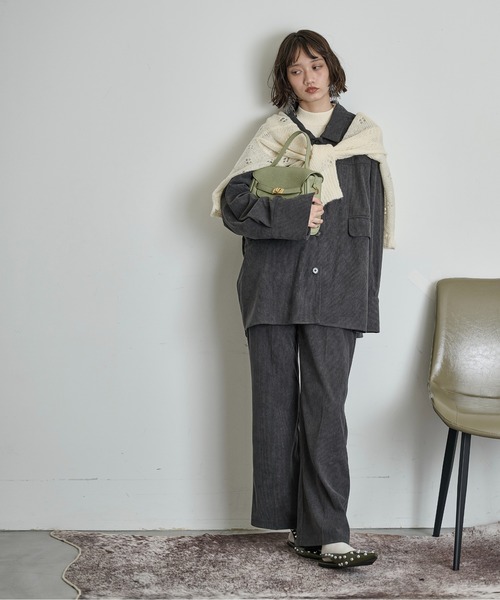 THE YOn(ザヨン)の「配色ベルトセミフレアパンツ(その他パンツ・レディース・ブラック/アイボリー/ピンク・M/S)」の17枚目の写真