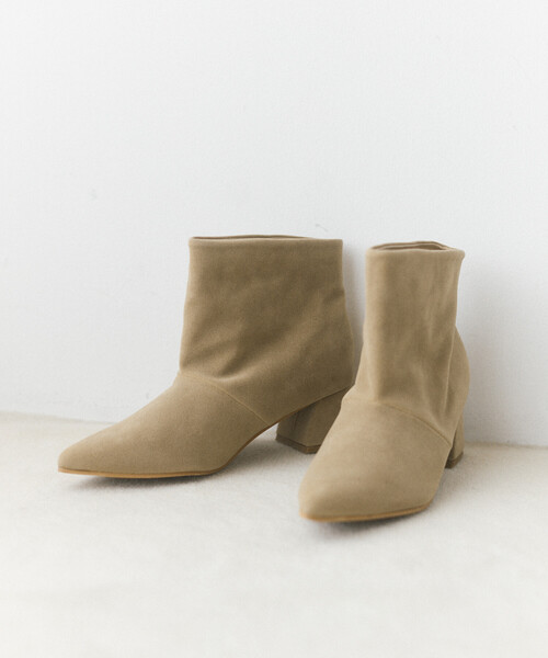 Firsthand(ファーストハンド)の「Firsthand/ファーストハンド ポインテッドトゥ ショートブーツ【限定展開】(ブーツ・レディース・ベージュ/ブラック・SMALL/MEDIUM/LARGE)」の2枚目の写真