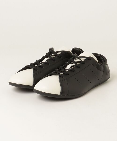 Y-3（ワイスリー）の「Y-3 STAN SMITH LO PRO（スニーカー・メンズ・ブラック×ホワイト・23.5cm/24.5cm/25.5cm/26.0cm/26.5cm/27.0cm/27.5cm/28.5cm/22.5cm）」の4枚目の写真