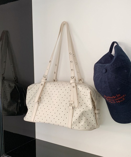 mebole（メボレ）の「dot square boston bag（ボストンバッグ・レディース・ブラック/アイボリー・FREE）」の10枚目の写真