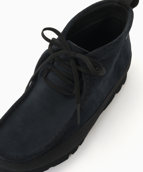 Clarks(クラークス)の「CLARKS / クラークス WALLABEE BT GTX RAND(ブーツ・メンズ・ネイビー/グレー・XX-SMALL/7.5/7/8.5)」の9枚目の写真
