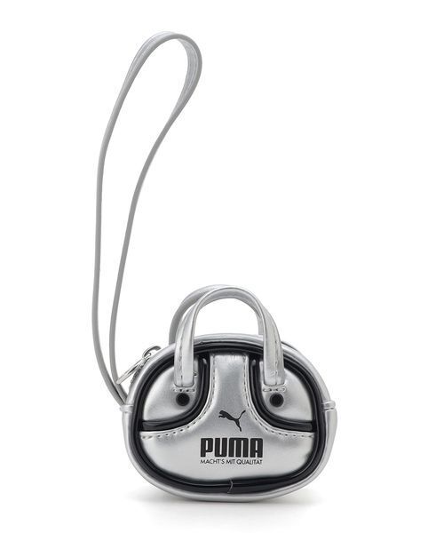 PUMA（プーマ）の「【PUMA】ﾒﾀﾘｯｸ ｸﾞﾘｯﾌﾟ ﾊﾞｯｸﾞｷｰﾁｪｰﾝ（ショルダーバッグ・レディース・シルバー・F）」の2枚目の写真