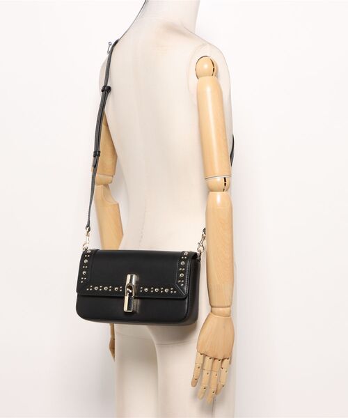 FURLA（フルラ）の「フルラ イリデ (Furla Iride) クロスボディバッグ（ショルダーバッグ・メンズ・ホワイト/ブラック・ONE SIZE）」の8枚目の写真