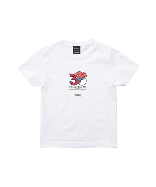 ZOZOSPOT(ゾゾスポット)の「Pokemon 30th Anniversary 1025 T-shirt 「ラフレシア」(Tシャツ/カットソー・レディース・ホワイト・SMALL/MEDIUM/120cm/130cm/140cm/150cm/160cm/LARGE/X-LARGE/XX-LARGE/XXX-LARGE/100cm/110cm)」の2枚目の写真