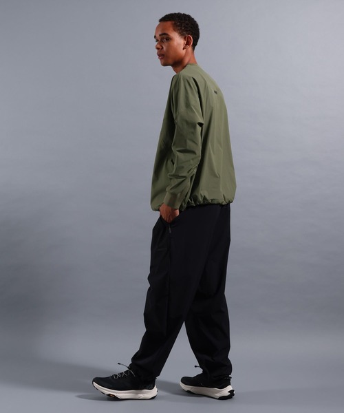 NUMERALS（ヌメラルズ）の「[NUMERALS]FREE MOVEMENT STRETCH RIPSTOP PULLOVER（Tシャツ/カットソー・メンズ・グリーン/ブラック/グレー・MEDIUM/LARGE）」の13枚目の写真