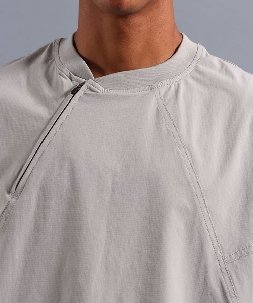 NUMERALS（ヌメラルズ）の「[NUMERALS]FREE MOVEMENT STRETCH RIPSTOP PULLOVER（Tシャツ/カットソー・メンズ・グリーン/ブラック/グレー・MEDIUM/LARGE）」の20枚目の写真