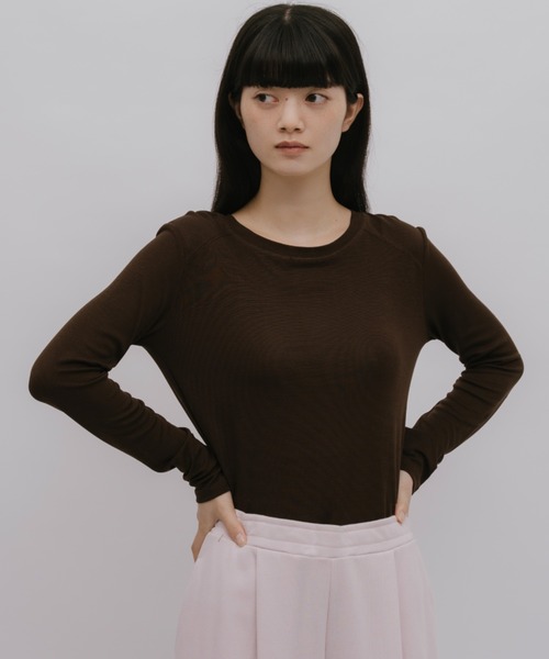 duei(デュイ)の「ソフトカラークルーネックロンT(Tシャツ/カットソー・レディース・ライトブルー/イエロー/ブラウン・FREE)」の4枚目の写真