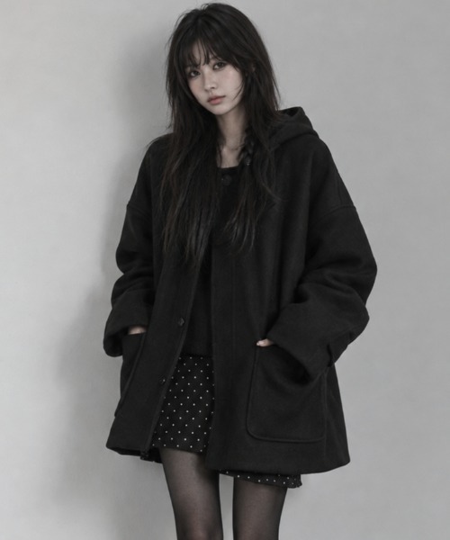 Aelina(エリナ)の「フード付きシングルブレストメルトンコート(その他アウター・レディース・ブラウン/ブラック/チャコールグレー・FREE)」の2枚目の写真