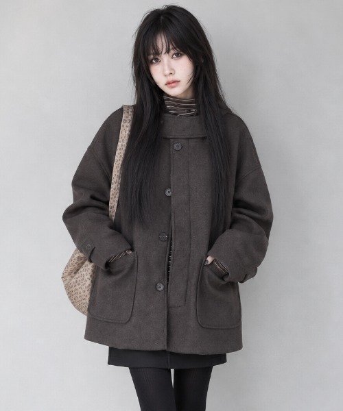 Aelina(エリナ)の「フード付きシングルブレストメルトンコート(その他アウター・レディース・ブラウン/ブラック/チャコールグレー・FREE)」の15枚目の写真