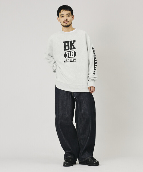 Champion(チャンピオン)の「Champion/チャンピオン 別注 REVERSE WEAVE VINTAGE WASH PRINT SWEAT/リバースウィーブ ヴィンテージウォッシュ プリント スウェット(スウェット・メンズ・チャコールグレー/ライトグレー/ブラック/ネイビー/ブラウン/グレー/シルバー/インディゴブルー/グリーン/ナチュラル・SMALL/MEDIUM/LARGE/X-LARGE)」の17枚目の写真