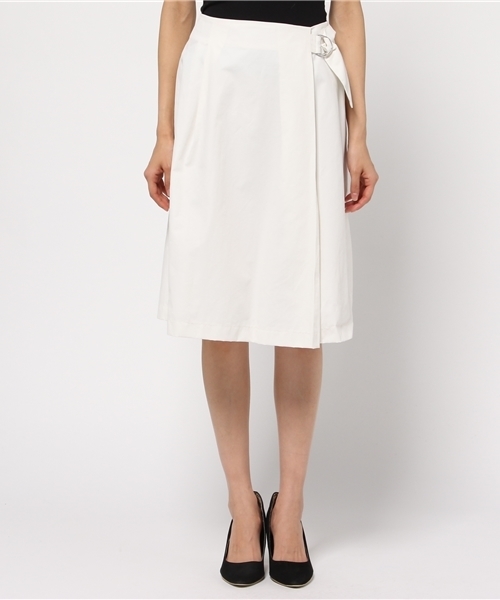 NATURAL BEAUTY BASIC（ナチュラルビューティーベーシック）の「ベルテッドスカート（スカート・レディース・ホワイト系その他・SMALL/MEDIUM/X-SMALL）」の2枚目の写真