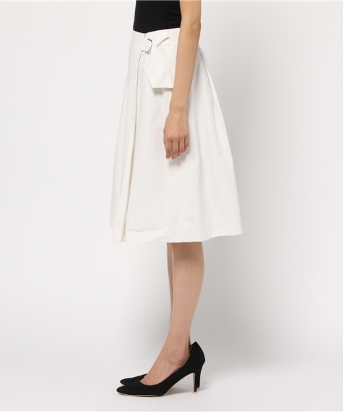 NATURAL BEAUTY BASIC（ナチュラルビューティーベーシック）の「ベルテッドスカート（スカート・レディース・ホワイト系その他・SMALL/MEDIUM/X-SMALL）」の3枚目の写真