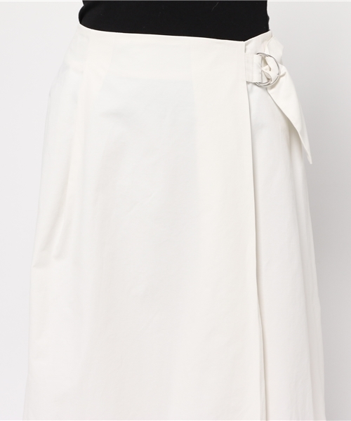 NATURAL BEAUTY BASIC（ナチュラルビューティーベーシック）の「ベルテッドスカート（スカート・レディース・ホワイト系その他・SMALL/MEDIUM/X-SMALL）」の5枚目の写真