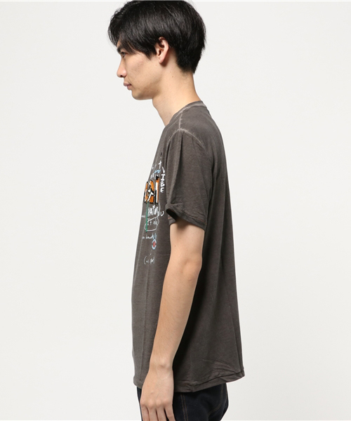 Desigual（デシグアル）の「「Desigual/デシグアル」半袖Tシャツ（Tシャツ/カットソー・メンズ・ブラック系その他/グリーン系その他/ブルー系その他・SMALL/LARGE/XX-LARGE/X-LARGE/MEDIUM）」の4枚目の写真