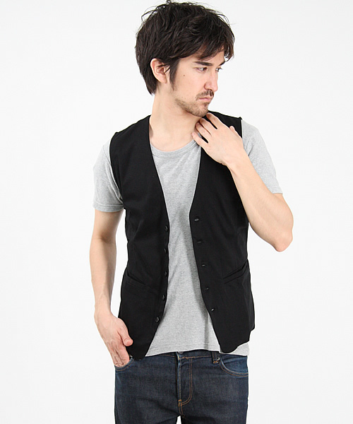 AMERICAN RAG CIE（アメリカンラグシー）の「ベスト　AMG-922-68A（ベスト・メンズ・ブラック・44/48/46）」の2枚目の写真