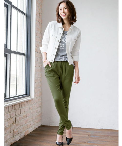 Pierrot（ピエロ）の「【ラインがキレイで履きやすい】ストレッチ サルエルパンツ/ジョッパーズ（その他パンツ・レディース・ブラック/カーキ/ネイビー/カモフラージュ/ストライプ/チェック/オフホワイト/ベージュ/ホワイト系その他・L/M）」の17枚目の写真