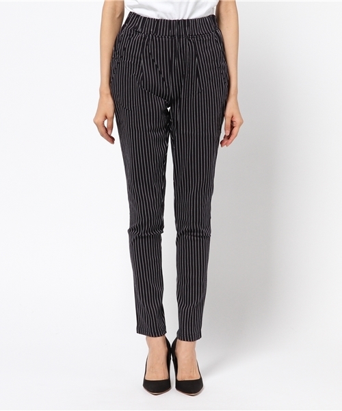 Pierrot（ピエロ）の「【ラインがキレイで履きやすい】ストレッチ サルエルパンツ/ジョッパーズ（その他パンツ・レディース・ブラック/カーキ/ネイビー/カモフラージュ/ストライプ/チェック/オフホワイト/ベージュ/ホワイト系その他・L/M）」の19枚目の写真