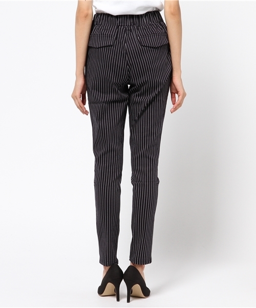 Pierrot（ピエロ）の「【ラインがキレイで履きやすい】ストレッチ サルエルパンツ/ジョッパーズ（その他パンツ・レディース・ブラック/カーキ/ネイビー/カモフラージュ/ストライプ/チェック/オフホワイト/ベージュ/ホワイト系その他・L/M）」の21枚目の写真