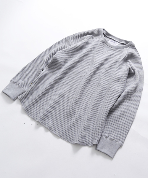 Denime（ドゥニーム）の「ビッグワッフルロングスリーブTEE（Tシャツ/カットソー・メンズ・ブラック/杢グレー/ホワイト・X-LARGE/LARGE/MEDIUM）」の12枚目の写真