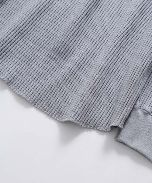 Denime（ドゥニーム）の「ビッグワッフルロングスリーブTEE（Tシャツ/カットソー・メンズ・ブラック/杢グレー/ホワイト・X-LARGE/LARGE/MEDIUM）」の15枚目の写真