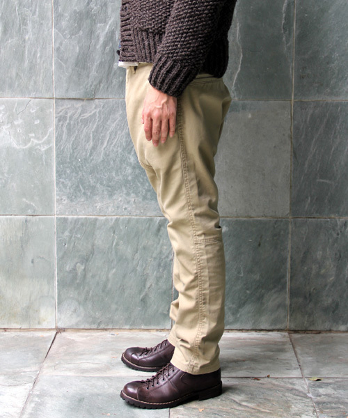 NANO universe（ナノユニバース）の「ディッキーズ+NU　サルエルPチノ（チノパンツ・メンズ・ブラック/ベージュ・SMALL/MEDIUM/LARGE）」の3枚目の写真