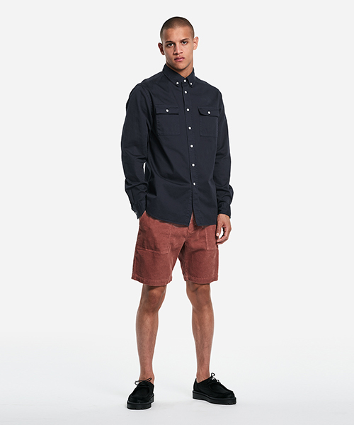 Saturdays NYC(サタデーズ ニューヨークシティ )の「Angus Button Down Broken Twill Shirt(シャツ/ブラウス・メンズ・ネイビー/レンガ・X-SMALL/M/L/S/X-LARGE)」の8枚目の写真