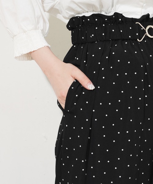 natural couture(ナチュラルクチュール)の「金具バックルベルト付パンツ(その他パンツ・レディース・ベージュ/グリーン/ブルー/ドット・FREE)」の15枚目の写真