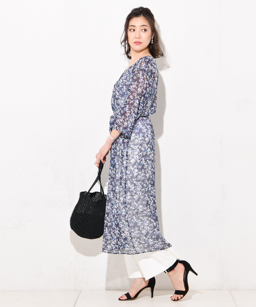 RIVE DROITE(リヴドロワ)の「フラワープリント楊柳ワンピース(ワンピース・レディース・ネイビー/イエロー・FREE)」の2枚目の写真