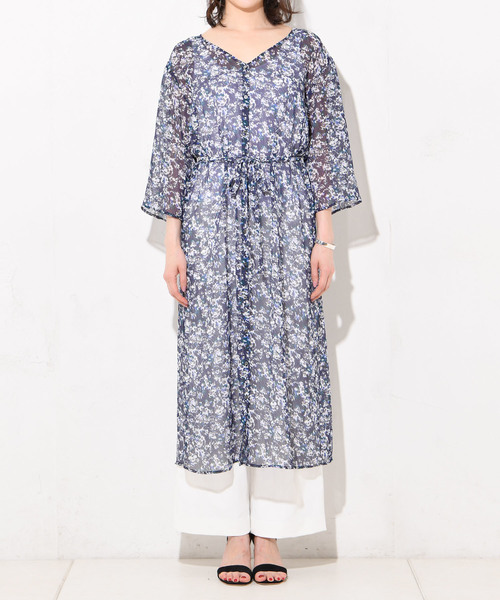 RIVE DROITE(リヴドロワ)の「フラワープリント楊柳ワンピース(ワンピース・レディース・ネイビー/イエロー・FREE)」の7枚目の写真