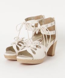 axes femme | 蝶モチーフサンダル(サンダル)