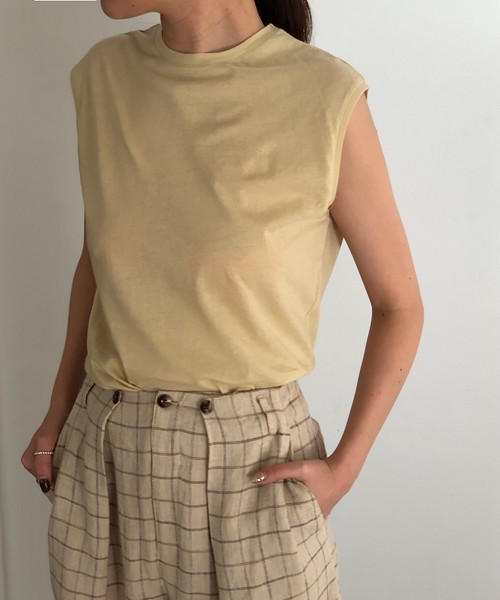 TODAYFUL（トゥデイフル）の「コットンボックスタンクトップ（タンクトップ・レディース・ホワイト/ブラック/クリーム/パープル・FREE）」の3枚目の写真