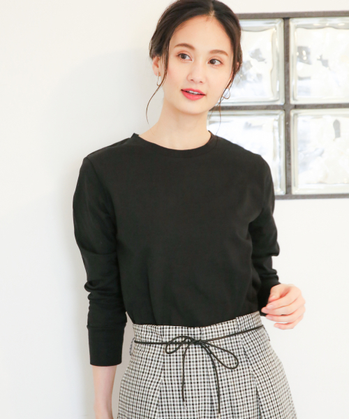 GLOBAL WORK(グローバルワーク)の「ベーシックロング長袖T/825973(Tシャツ/カットソー・レディース・ライトグレー/ホワイト/ブラック・LARGE/MEDIUM)」の1枚目の写真