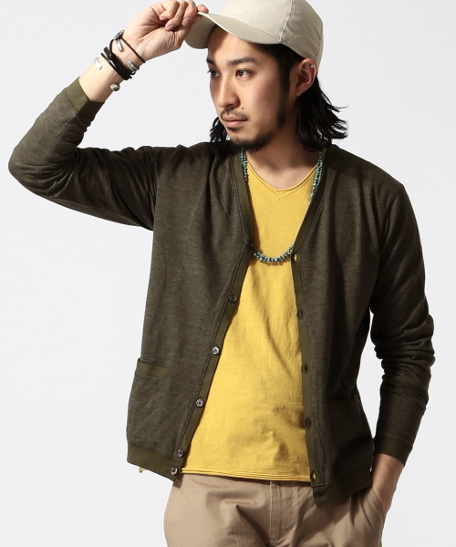 BEAMS(ビームス)の「○BEAMS / ヴィンテージ 天竺 カーディガン(カーディガン/ボレロ・メンズ・オリーブ/インディゴブルー/ロイヤルブルー/イエロー/ピンク/オレンジ・MEDIUM/SMALL/LARGE/X-LARGE)」の2枚目の写真