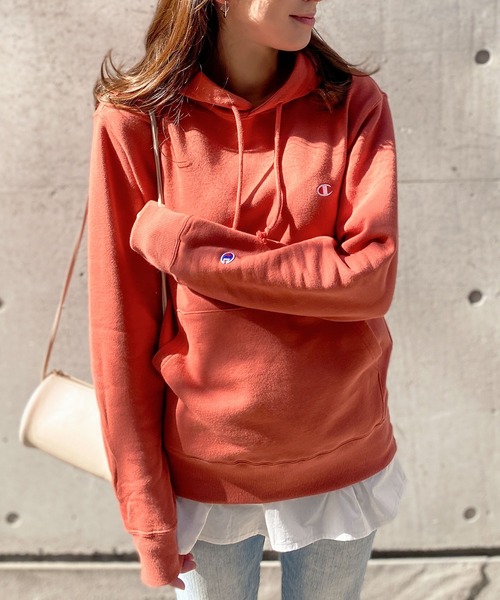 Champion（チャンピオン）の「[Champion]チャンピオン　フード付スウェットパーカー（スウェット・レディース・ホワイト/グレー/ブラック/ネイビー/オリーブ/グレー系その他/チャコール/ベージュ/オレンジ/レンガ/モスグリーン・L/M）」の11枚目の写真