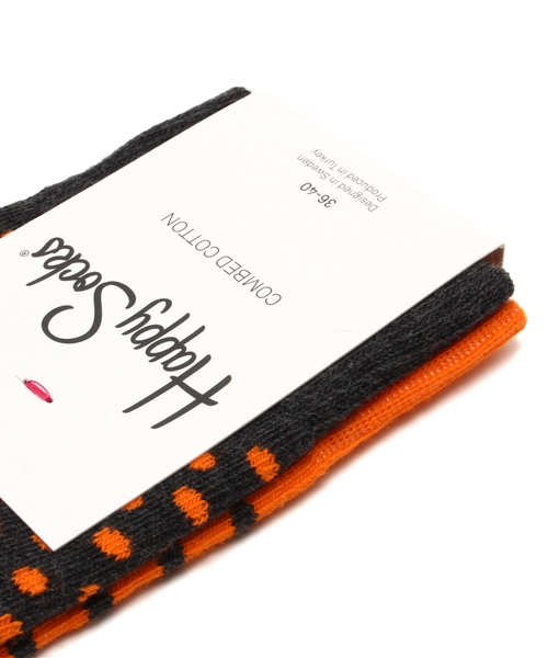 And A(アンドエー)の「devided dot sox (HappySocks )(ソックス/靴下・レディース・ブラック/オレンジ・FREE)」の3枚目の写真