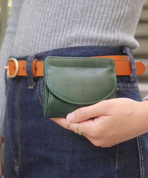 florist（フローリスト）の「本革ラウンドフラップのぷっくり大容量ミニウォレット（財布・レディース・オレンジ/レッド/パープル/イエロー/グリーン/ターコイズブルー/キャメル/シルバー/ネイビー/ブラック・FREE）」の3枚目の写真