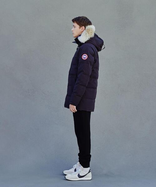 CANADA GOOSE（カナダグース）の「＜CANADA GOOSE（カナダグース）＞ CARSON PARKA/カーソン パーカ □□（ダウンジャケット/コート・メンズ・ブラック/ネイビー・X-SMALL/LARGE/SMALL/MEDIUM/X-LARGE）」の19枚目の写真