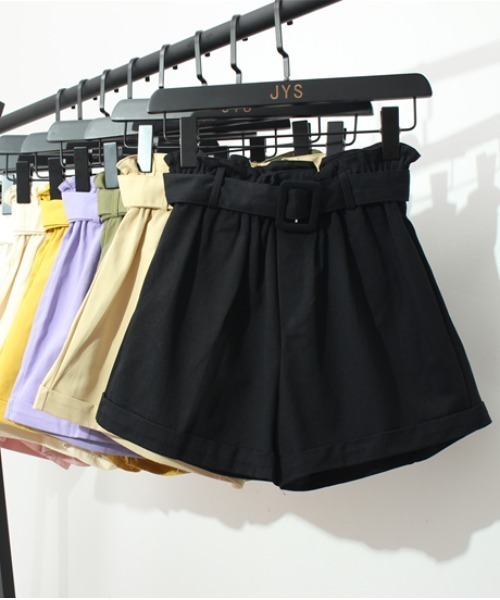 yuue' ( wear )（ユーイ）の「ベルト付きフレアショートパンツ（その他パンツ・レディース・ブラック/アイボリー・FREE）」の3枚目の写真
